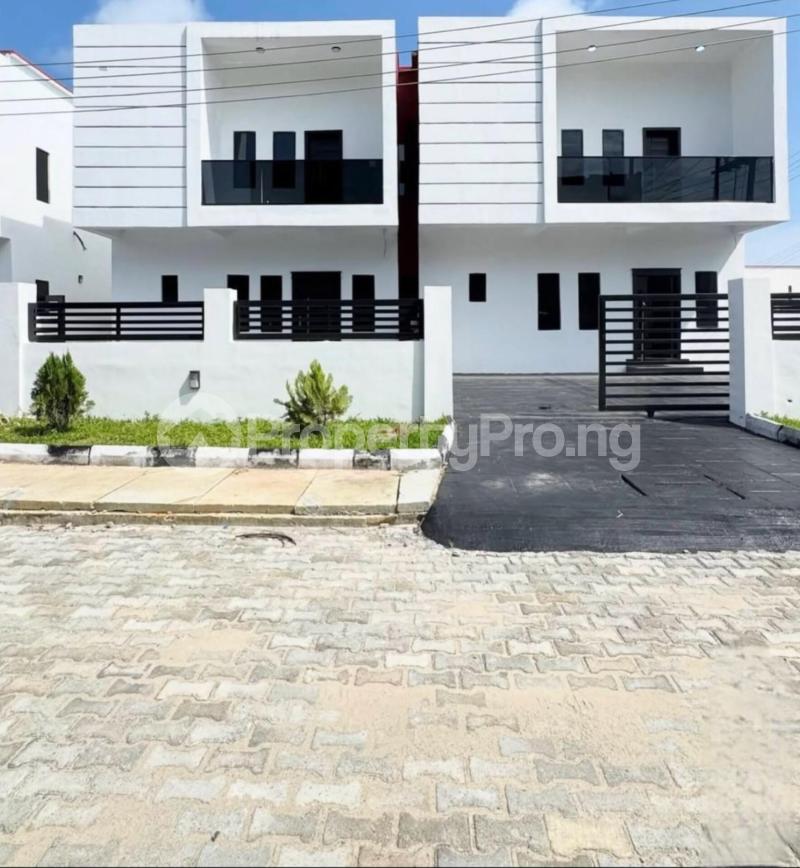 4 bedroom House for sale Sangotedo Ajah Lagos