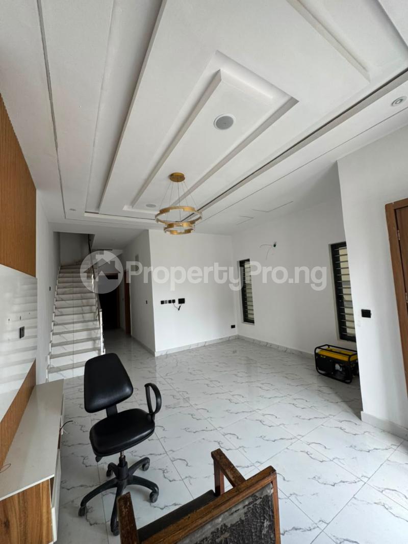 4 bedroom House for sale Abraham adesanya estate Ajah Lagos