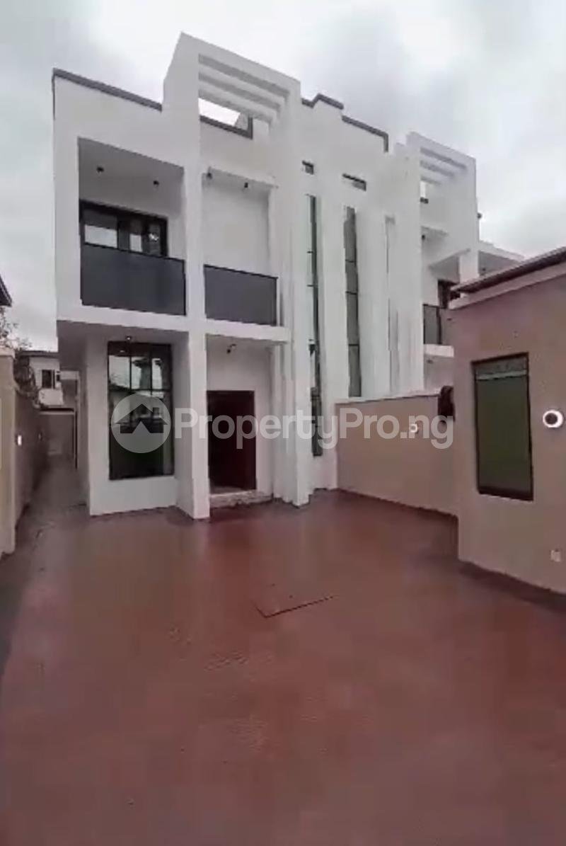 4 bedroom House for sale Omole phase 1 Ojodu Lagos