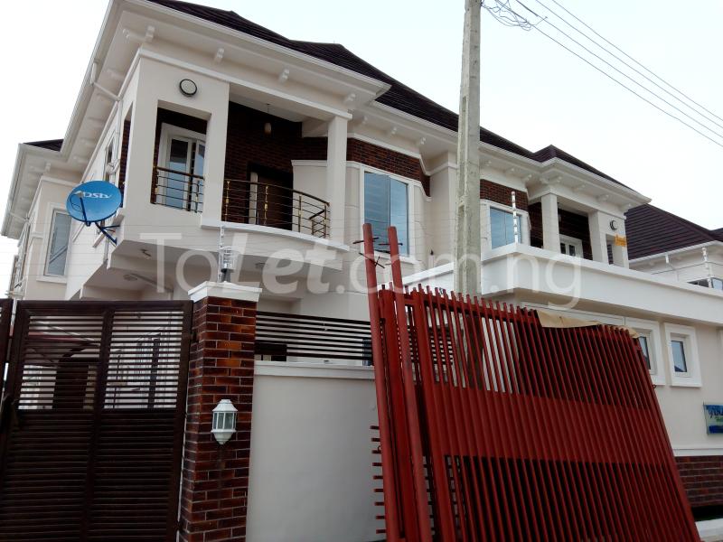 4 bedroom House for rent   chevron Lekki Lagos