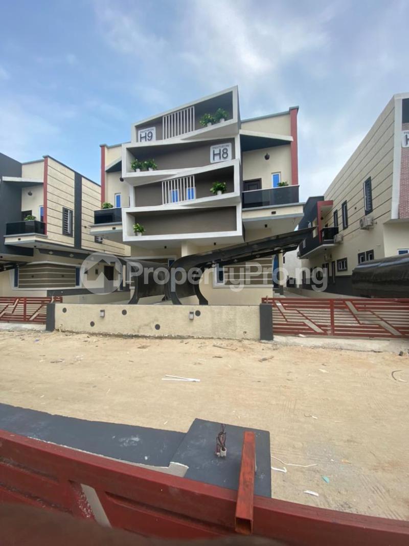 4 bedroom House for sale Second Toll Gate chevron Lekki Lagos
