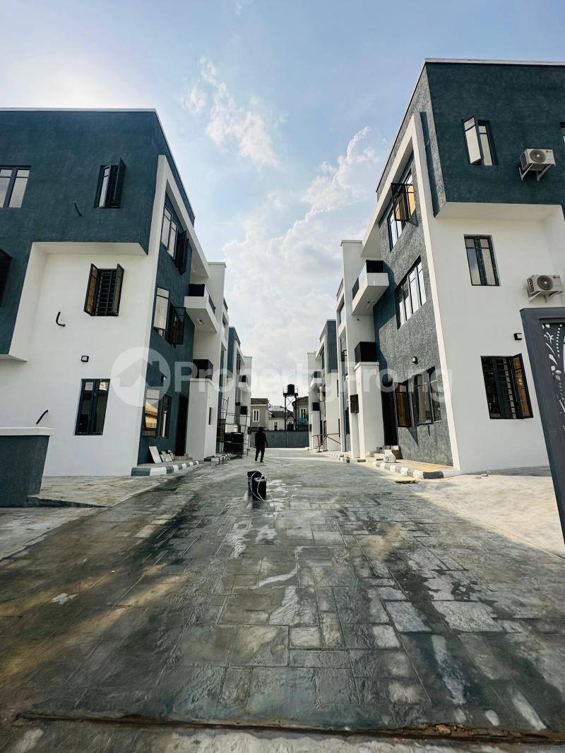 4 bedroom House for sale Maryland Lagos