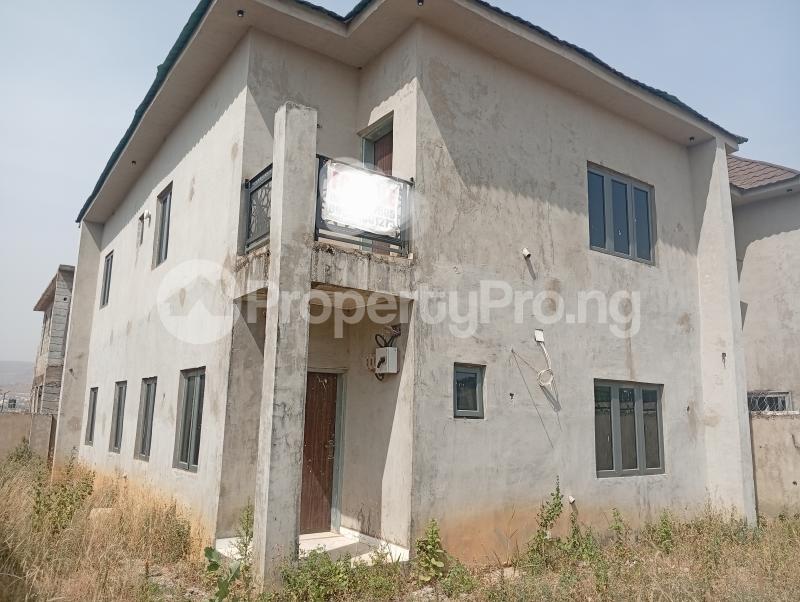 4 bedroom House for sale Estate Kubwa Abuja