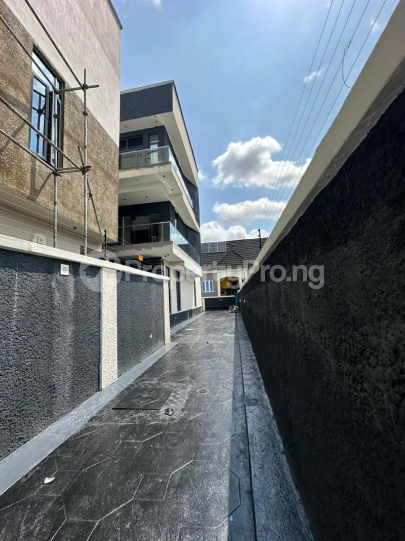 4 bedroom House for sale Omole Phase 1 Ikeja Lagos