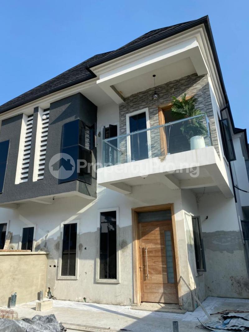 4 bedroom House for sale 2nd Toll Gate chevron Lekki Lagos