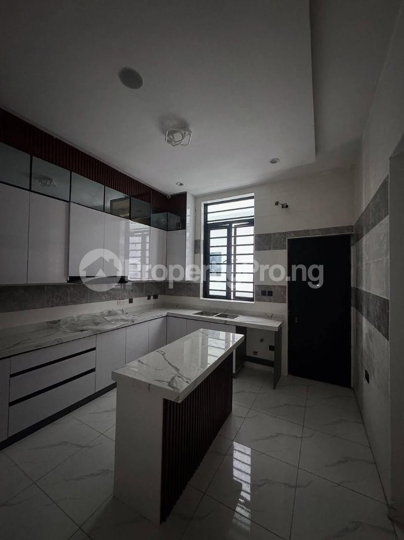 4 bedroom House for sale orchid Lekki Lagos