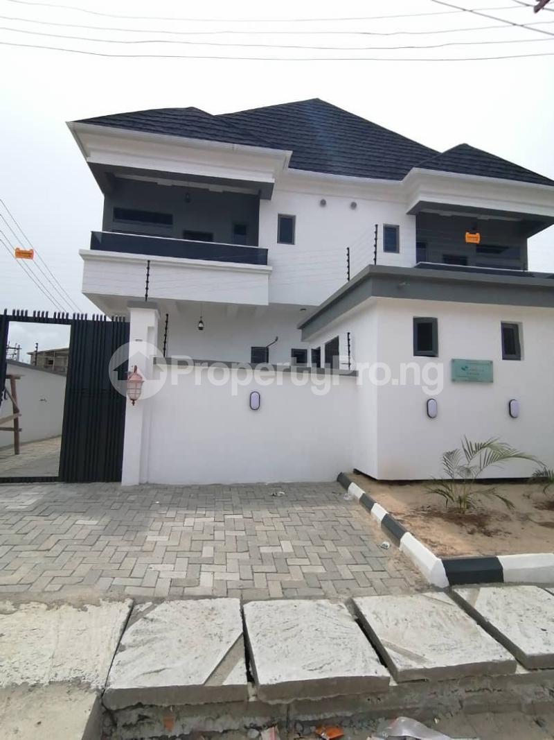 4 bedroom House for sale Lekki Lagos
