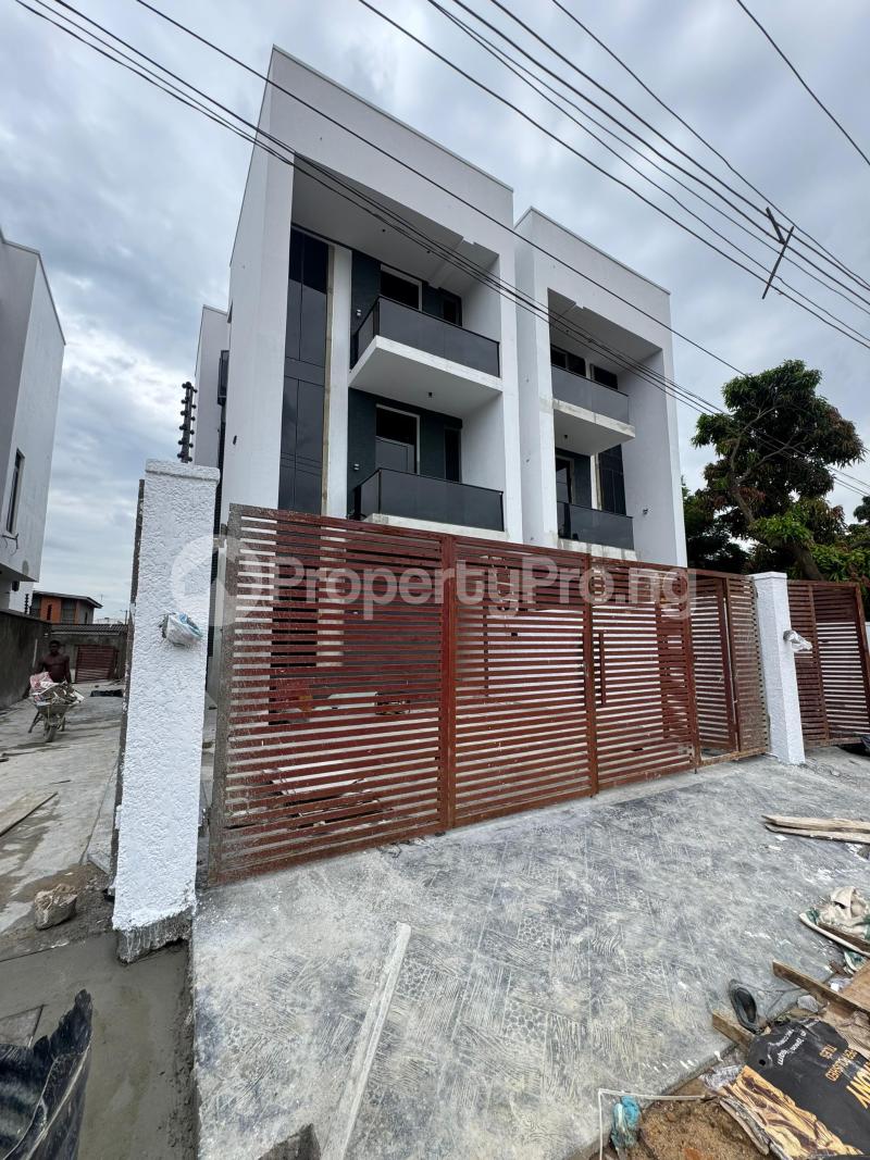 4 bedroom House for sale Adeniyi Jones Ikeja Lagos