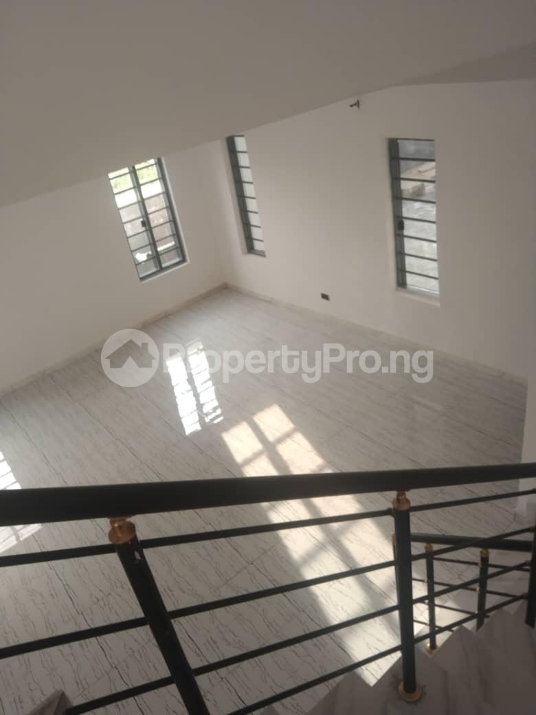 4 bedroom House for rent General Paint Off Lekki-Epe Expressway Ajah Lagos