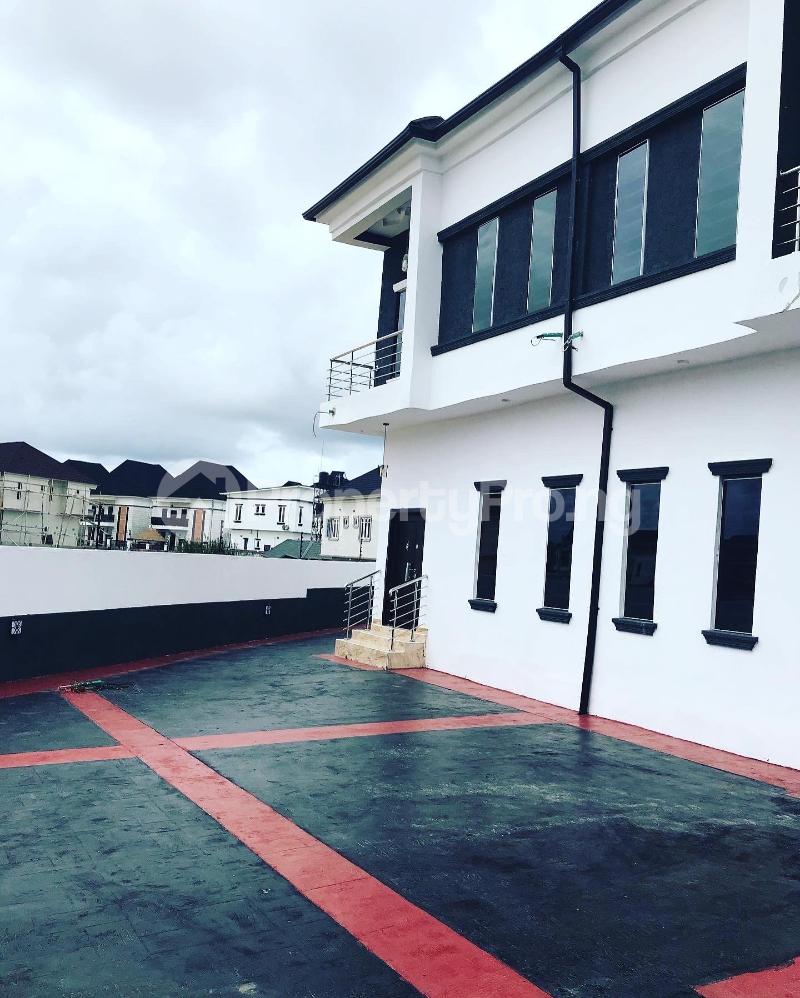4 bedroom House for sale Charles Onyibe Street, Divine Homes, Thomas estate Ajah Lagos