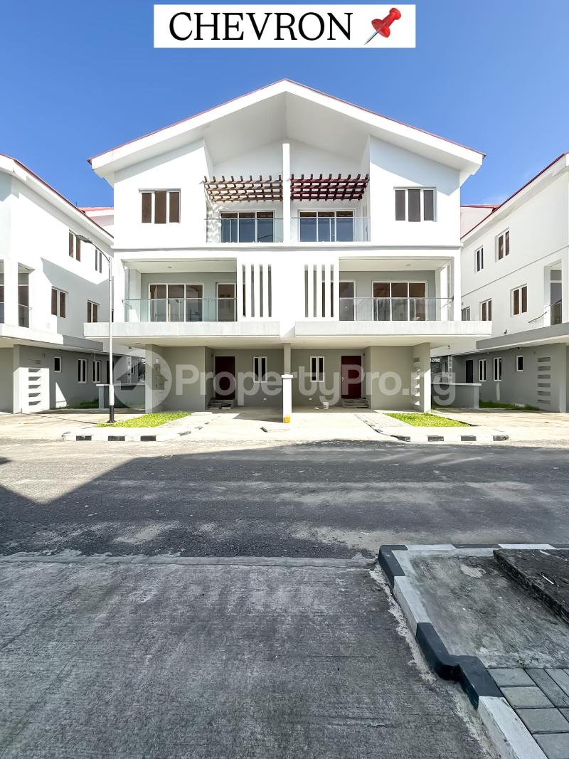 4 bedroom House for sale chevron Lekki Lagos