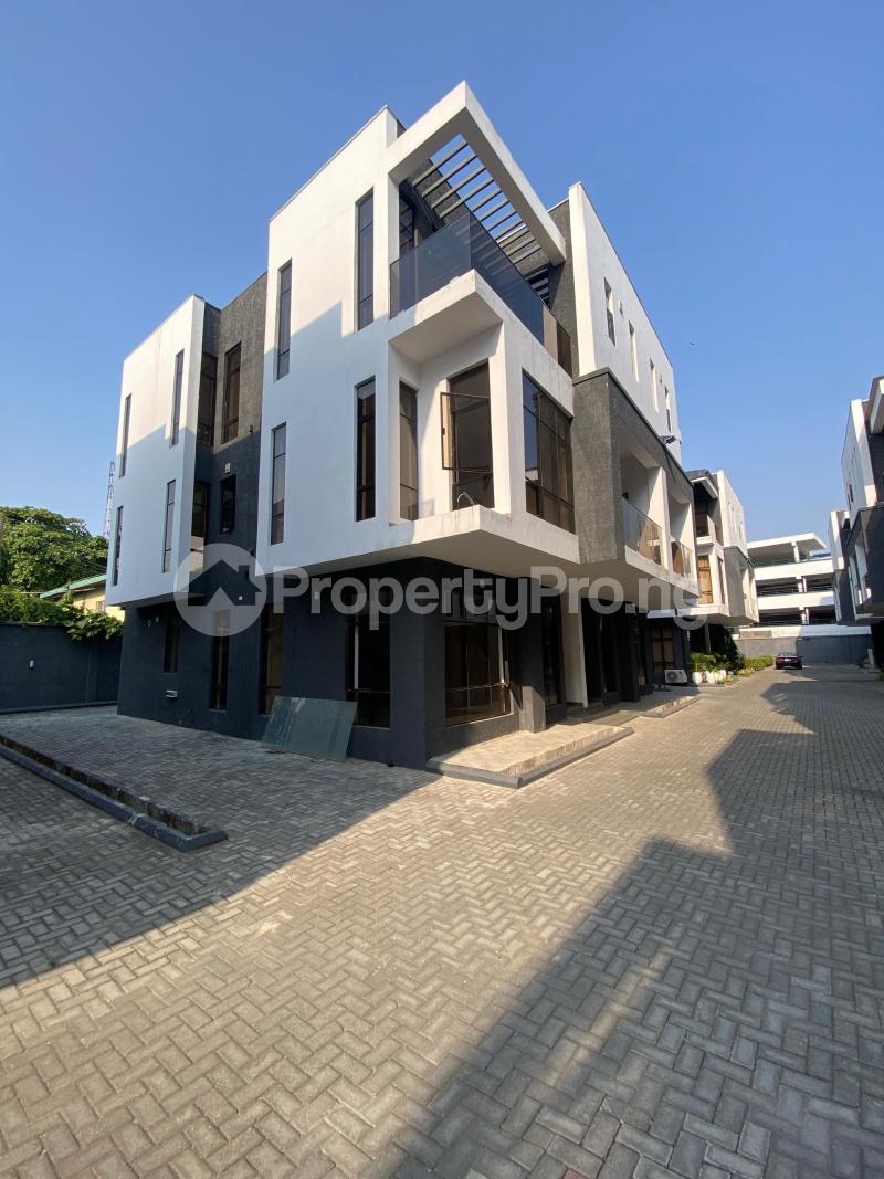 4 bedroom House for sale ONIRU Victoria Island Lagos