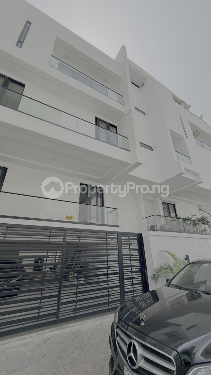 4 bedroom House for sale Banana Island Ikoyi Lagos
