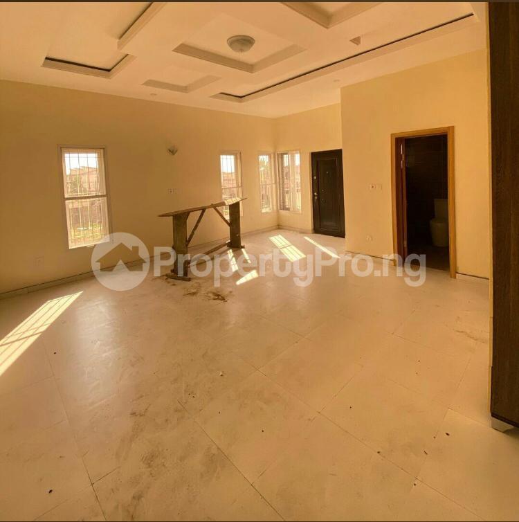 4 bedroom House for sale Magodo Phase 1 Estate, Isheri, Lagos. Berger Ojodu Lagos