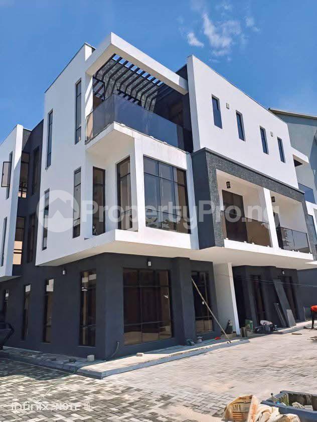 4 bedroom House for sale Victoria Island Lagos