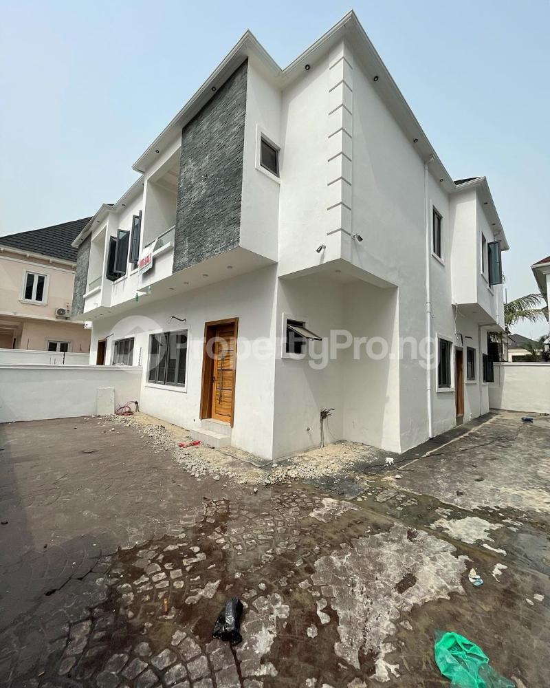 4 bedroom House for sale Osapa london Lekki Lagos