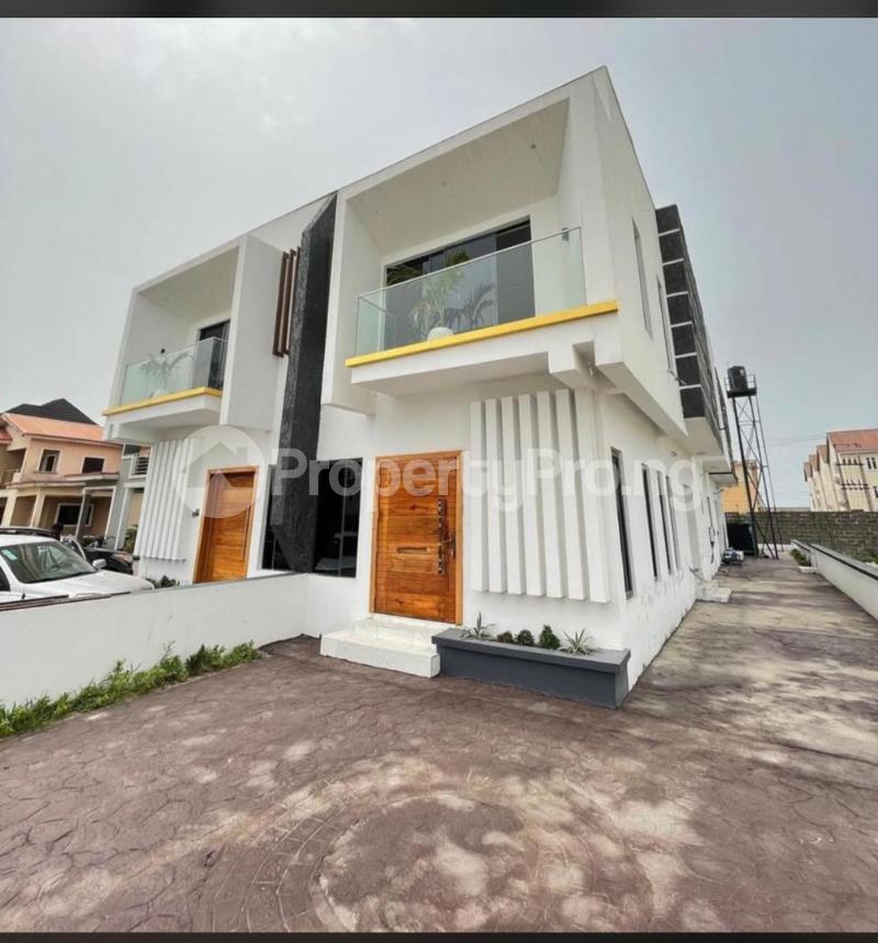 4 bedroom House for rent Second Tollgate Lekki Lagos