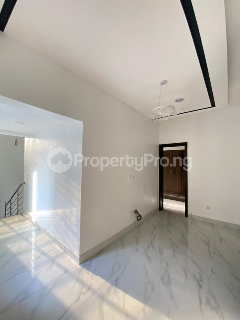 4 bedroom House for sale chevron Lekki Lagos