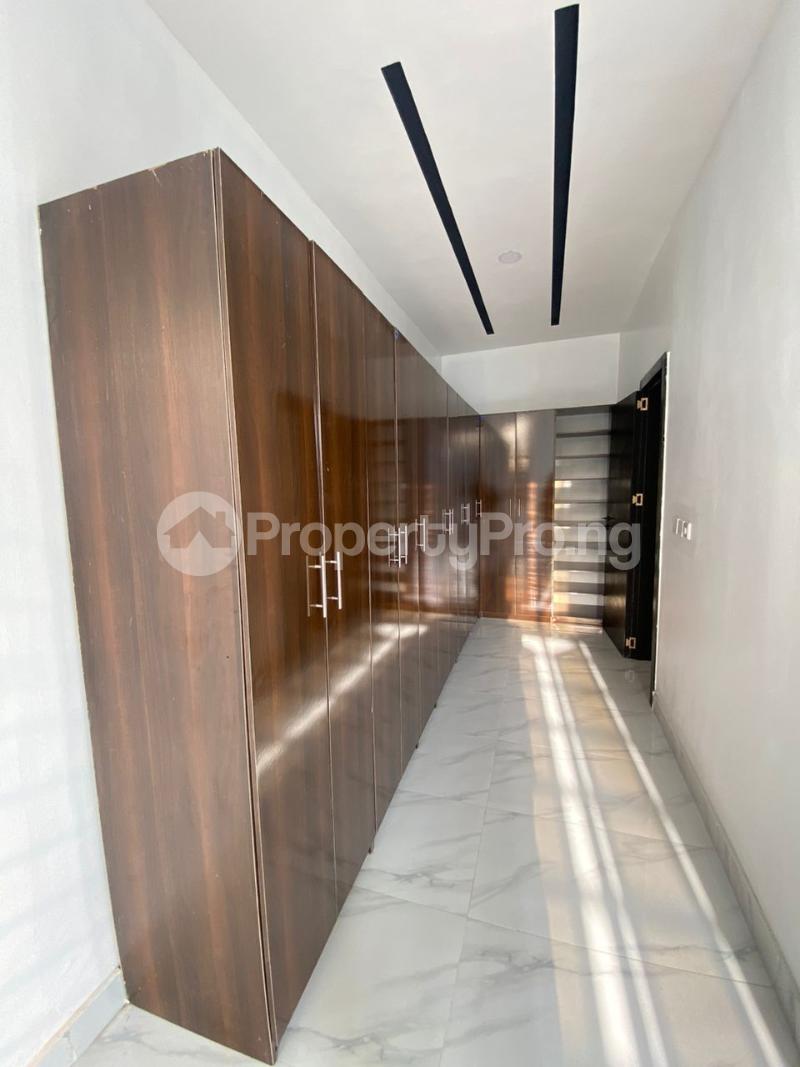 4 bedroom House for sale chevron Lekki Lagos