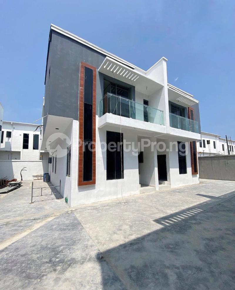 4 bedroom House for sale 2nd Toll Gate chevron Lekki Lagos