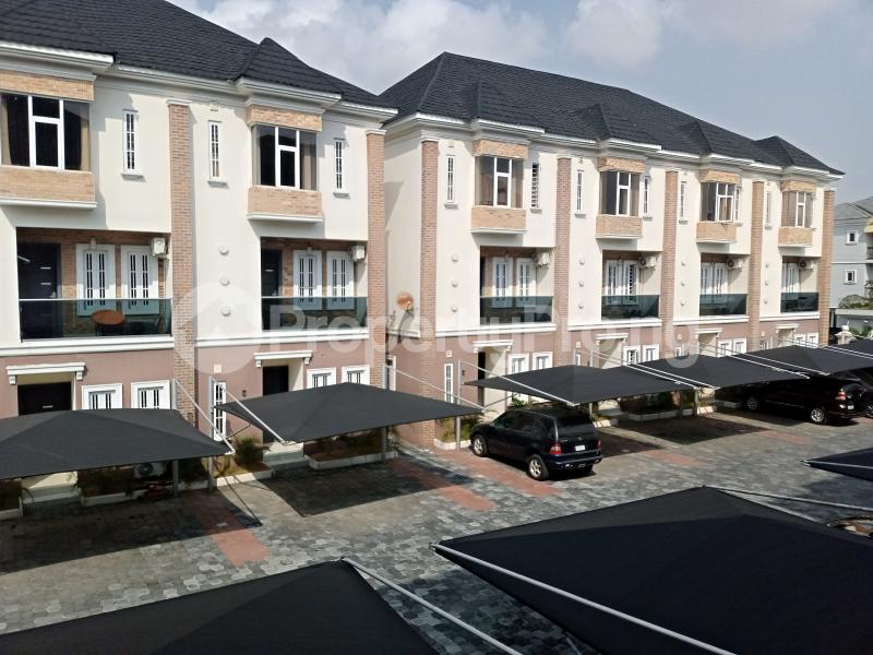 4 bedroom House for sale Off Ogunyemi Street ONIRU Victoria Island Lagos