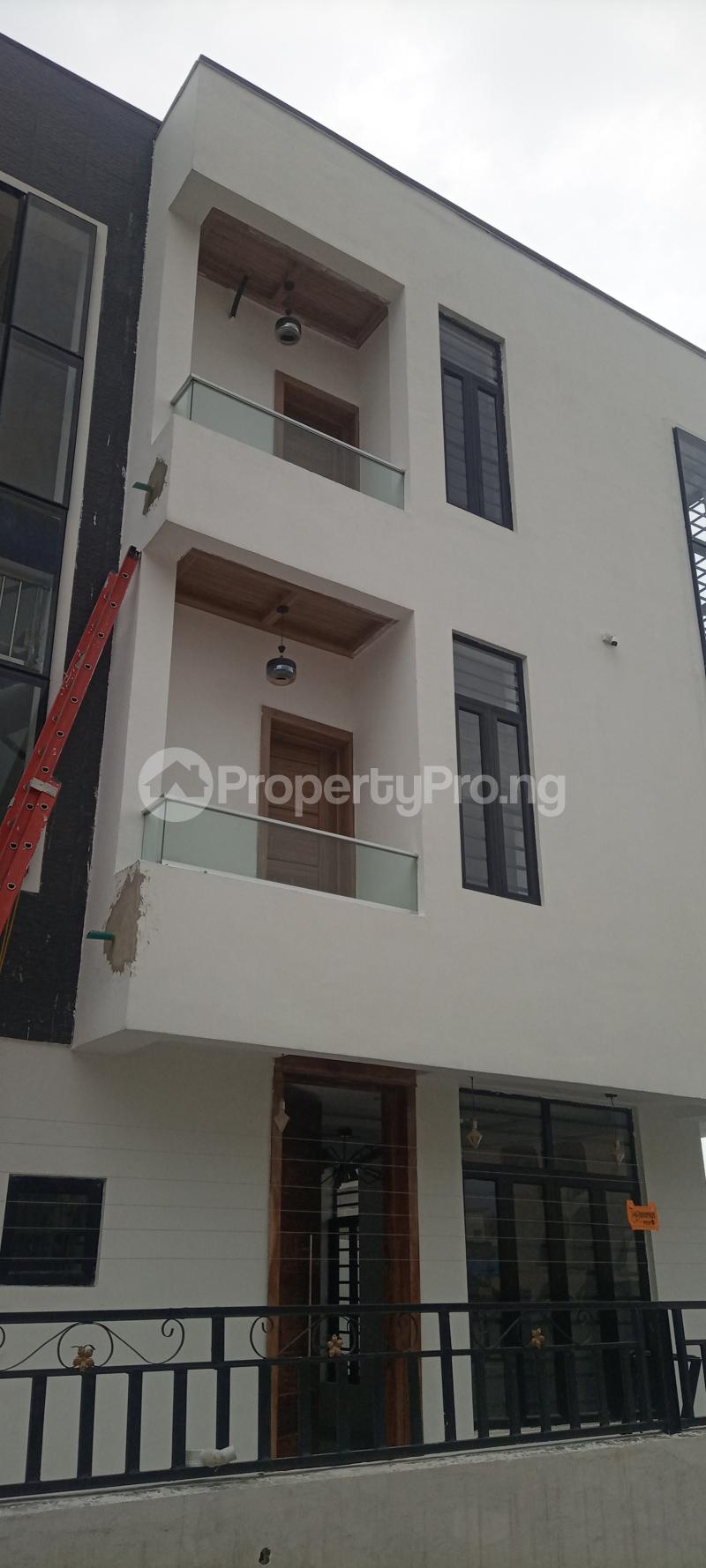4 bedroom Flat / Apartment for sale Off Tf Kuboye Street Lekki Phase 1 Lekki Lagos