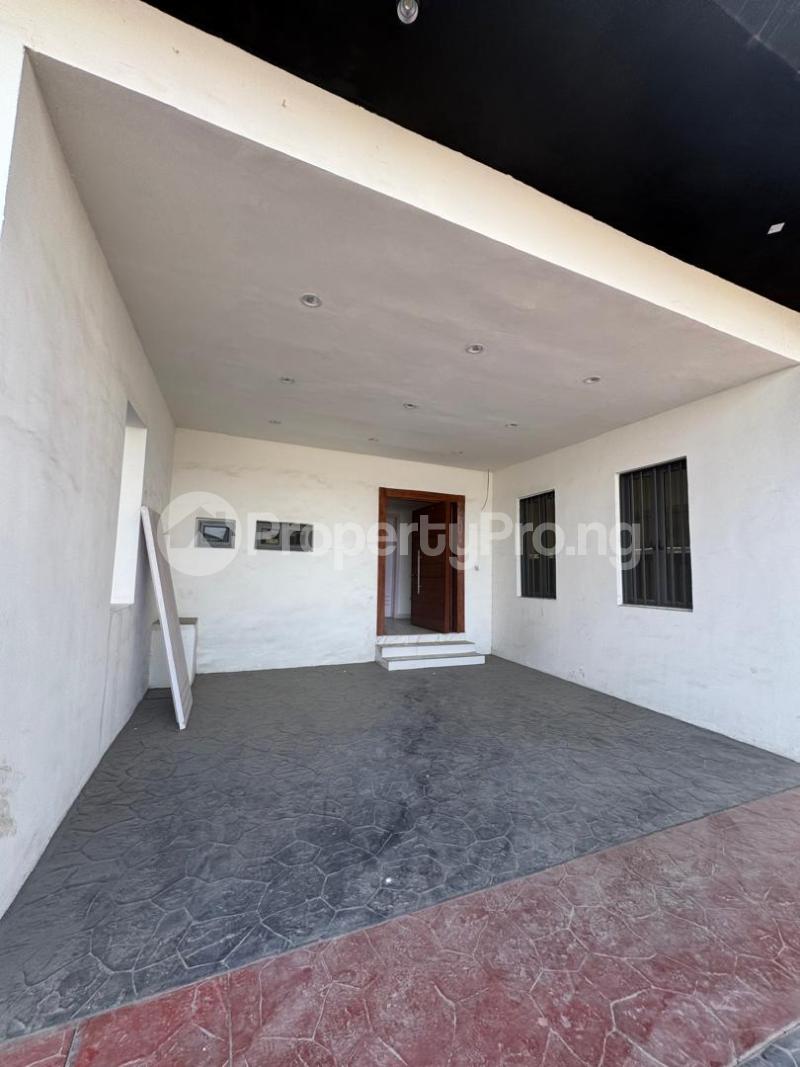 4 bedroom House for sale Platinum Way Ikate Lekki Lagos