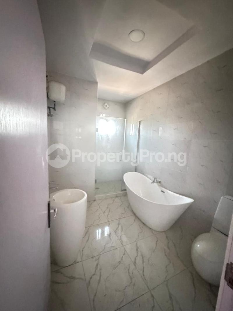 4 bedroom House for sale Platinum Way Ikate Lekki Lagos