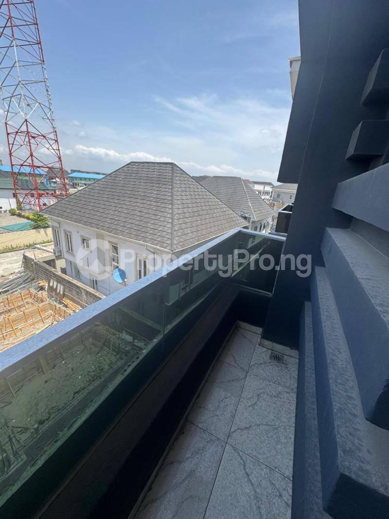 4 bedroom House for sale Platinum Way Ikate Lekki Lagos