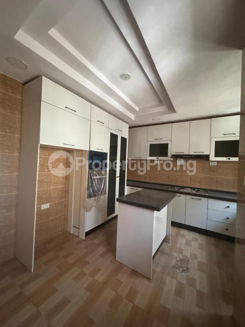 4 bedroom House for sale Platinum Way Ikate Lekki Lagos