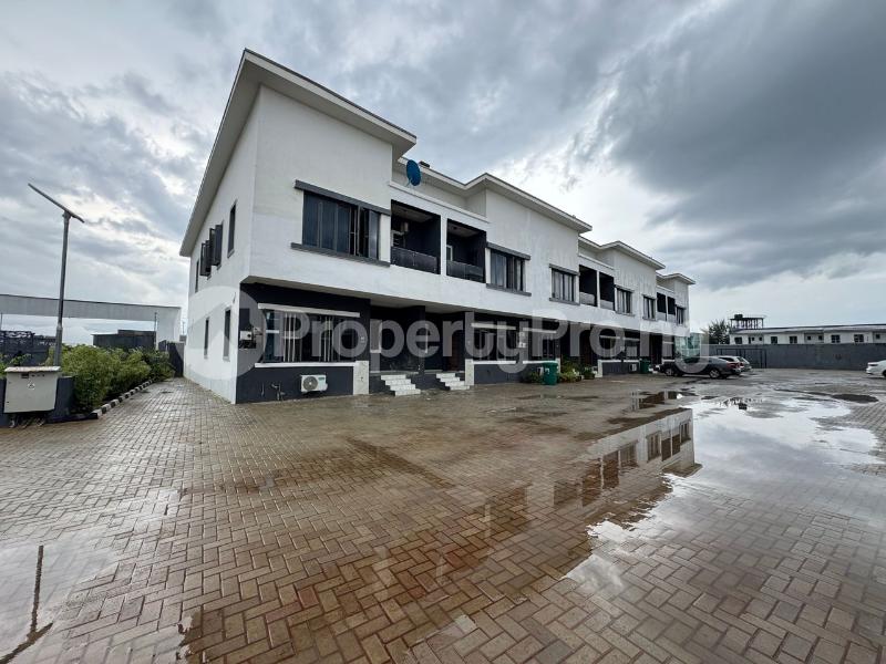 4 bedroom House for rent Citadel View Estate Abraham adesanya estate Ajah Lagos - 0