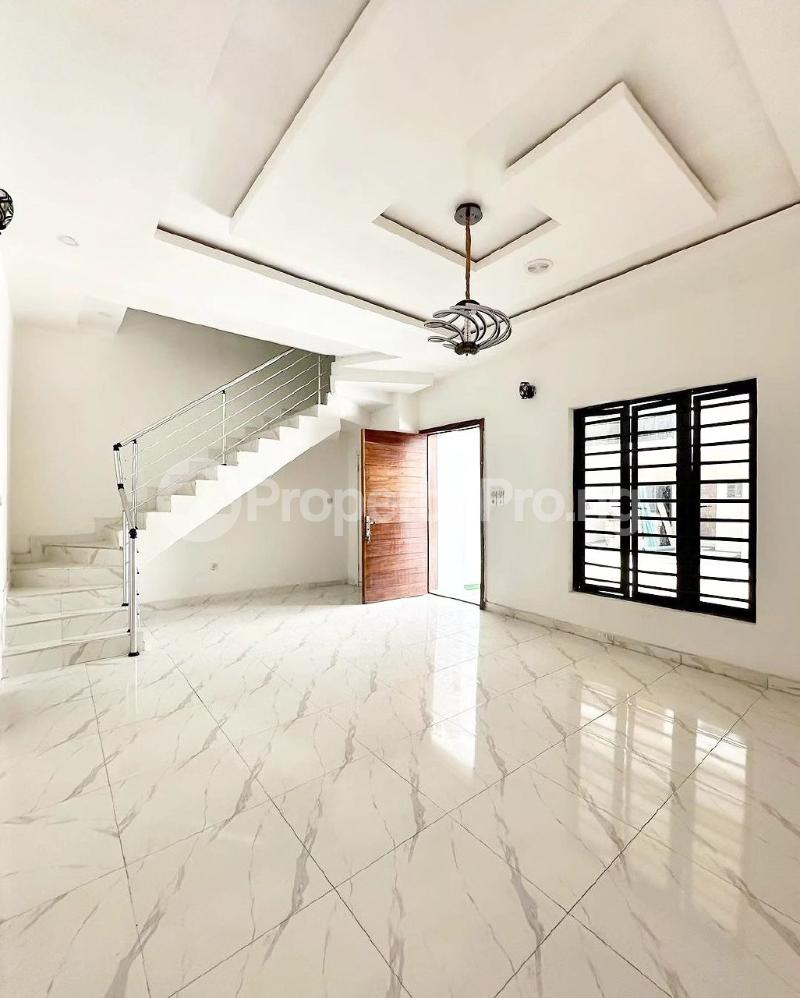 4 bedroom House for rent Ikota Lekki Lagos