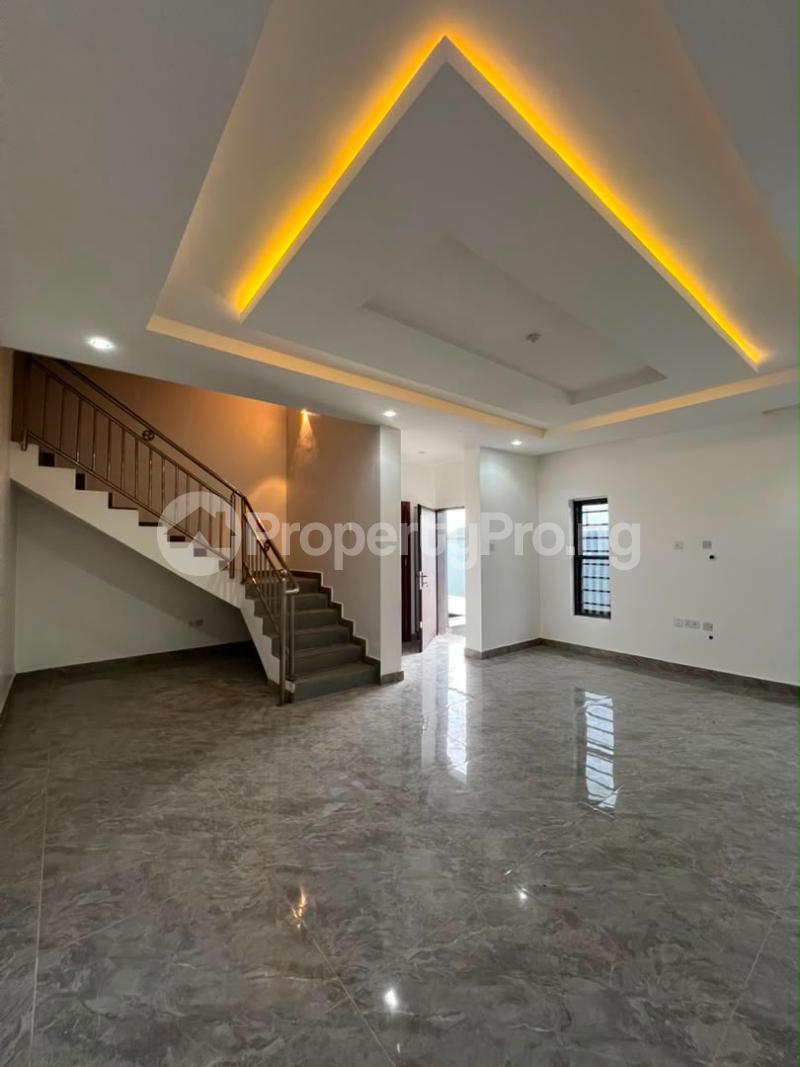 4 bedroom House for rent Lekki Scheme 2 Ajah Lagos