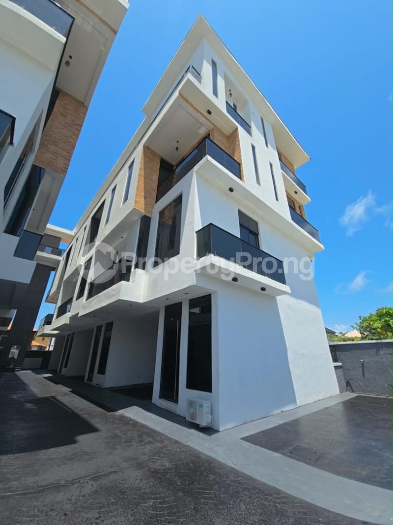 4 bedroom House for sale Chevron Toll Gate Lekki Lagos
