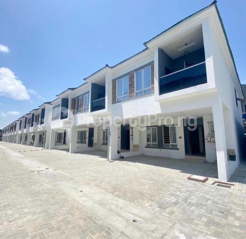 4 bedroom House for sale Second Tollgate Lekki Lagos