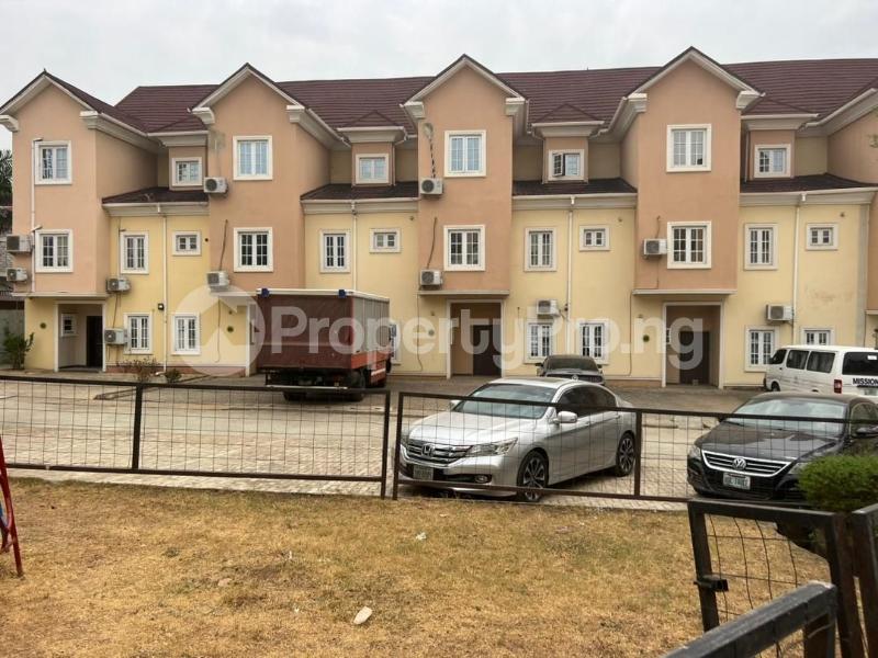 5 bedroom House for rent Pinnatech Estate, After Berger Clinic, Life Camp Abuja