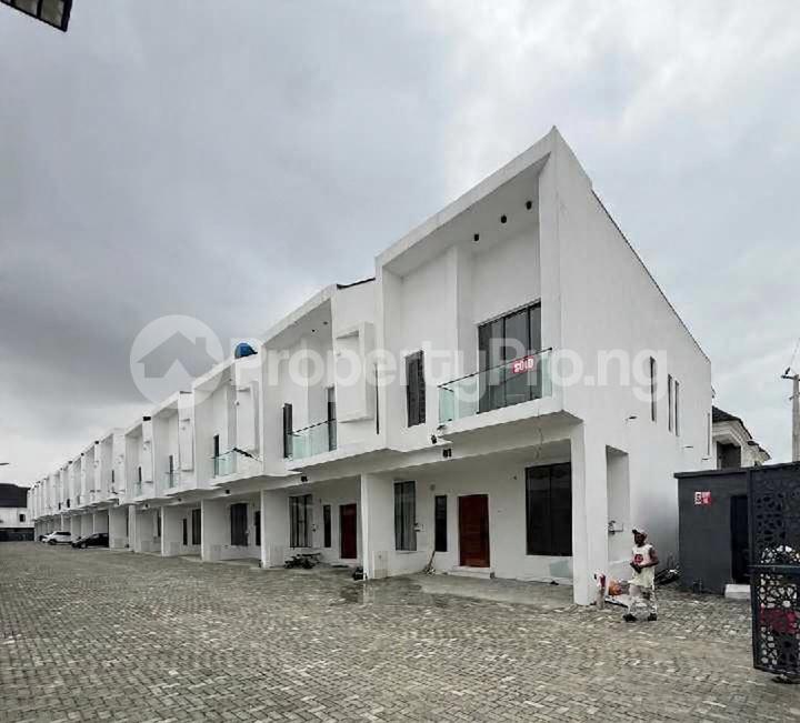 4 bedroom House for rent VGC Lekki Lagos