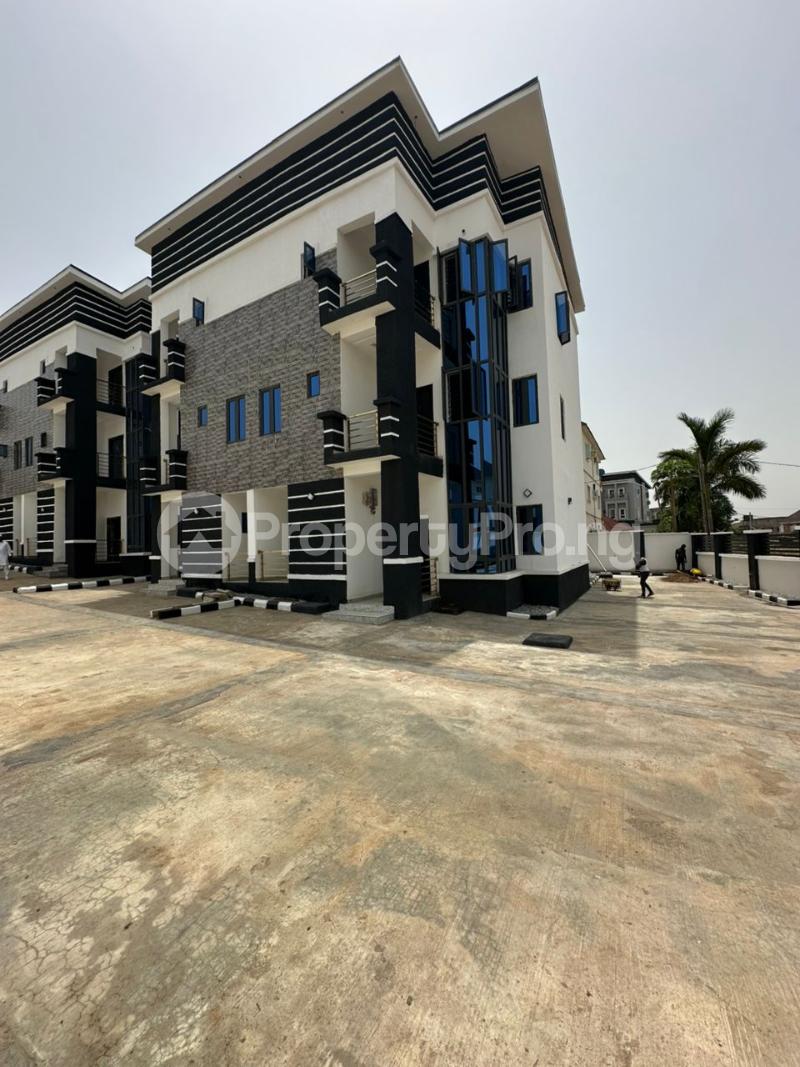 4 bedroom House for sale Life Camp Street Life Camp Abuja