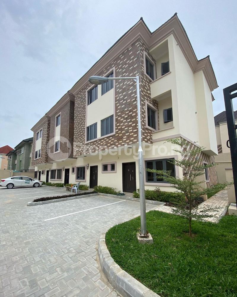 4 bedroom House for sale Osapa london Lekki Lagos