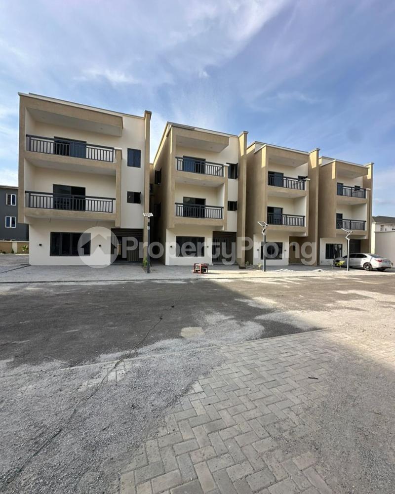 4 bedroom House for sale Life Camp Abuja