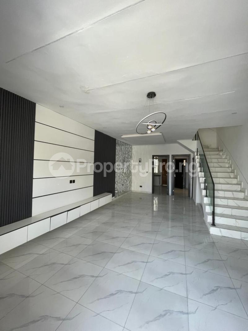 4 bedroom House for sale Ikota Lekki Lagos