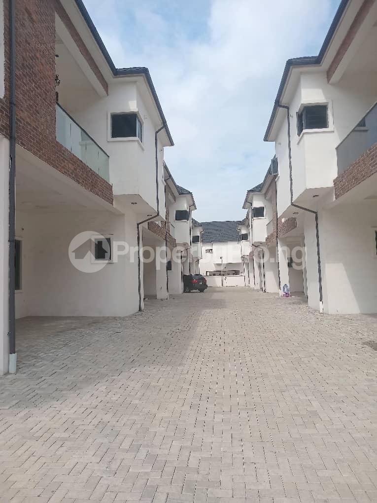 4 bedroom House for sale orchid Lekki Lagos