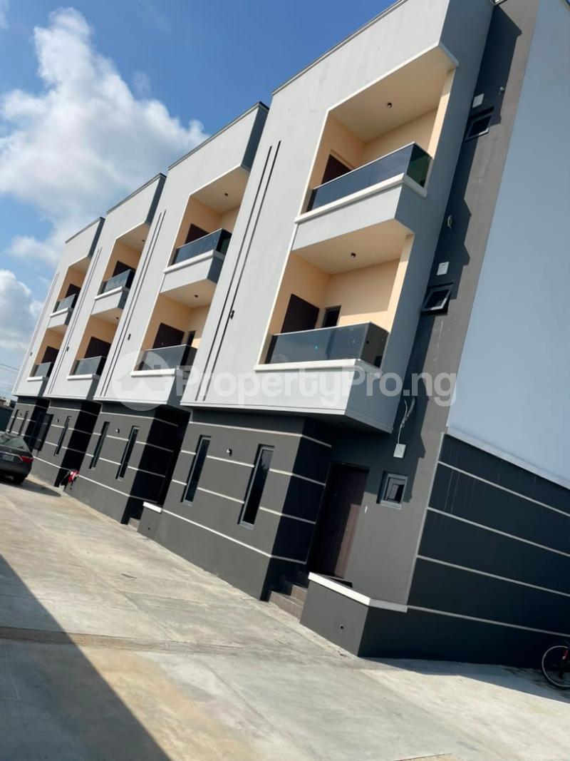 4 bedroom House for rent By Abraham Adesanya Lekki Scheme 2 Ajah Lagos