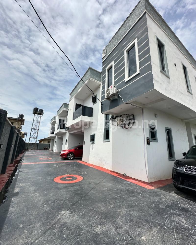 4 bedroom House for sale Ogba Lagos