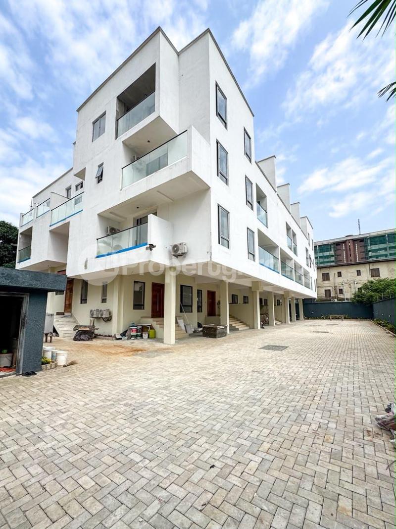 4 bedroom House for sale Idowu Taylor Victoria Island Lagos