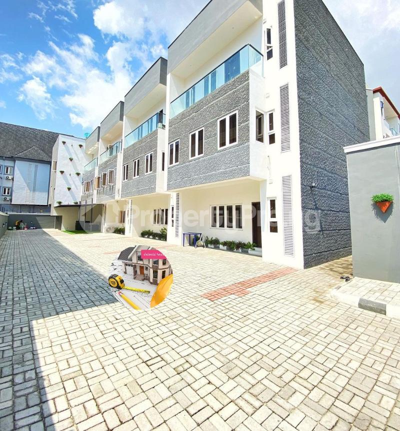 4 bedroom House for rent Ikate Lekki Lagos