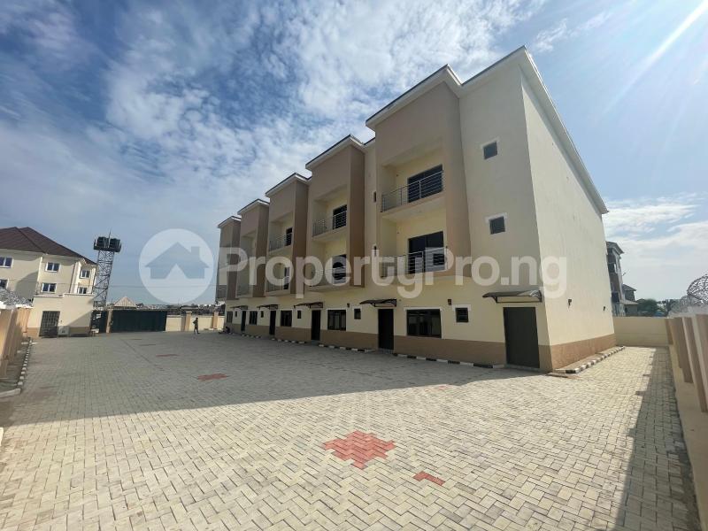 4 bedroom House for rent Karmo Abuja