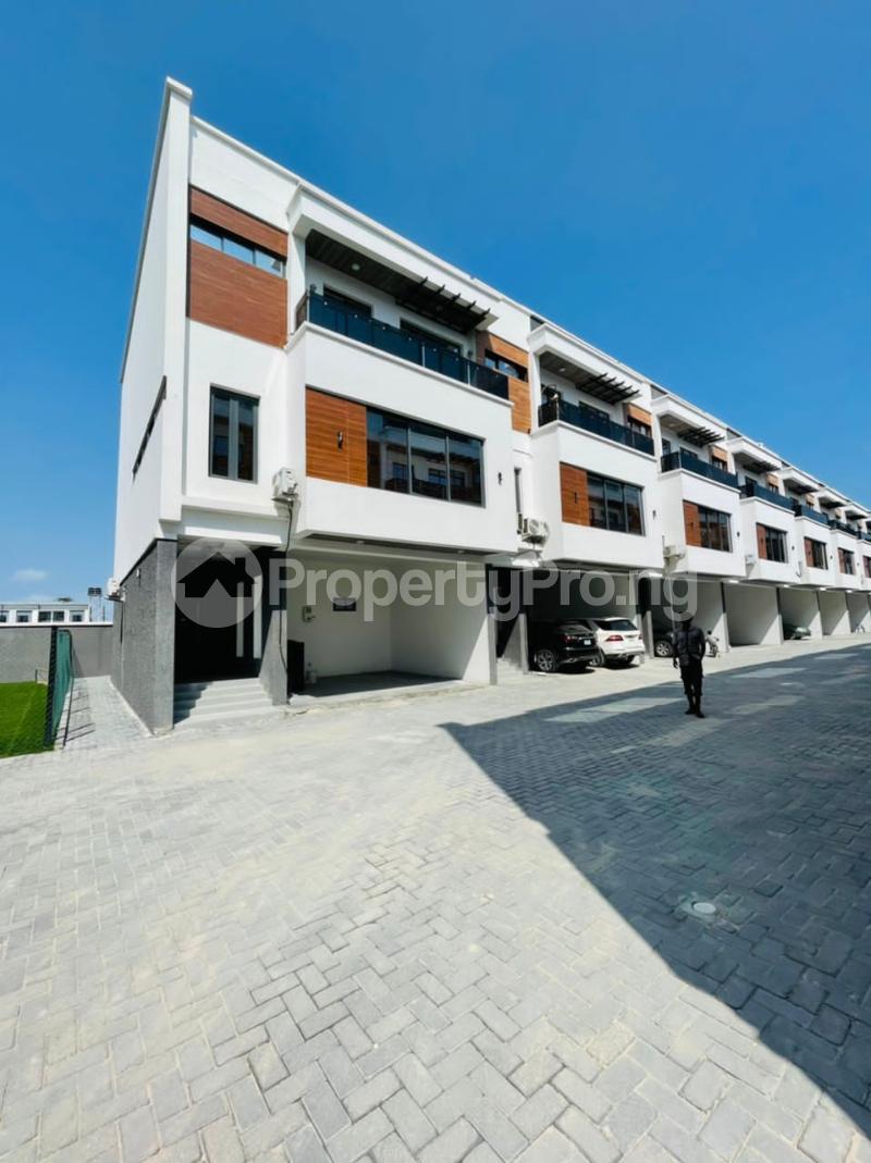 4 bedroom House for rent Ologolo Lekki Lagos