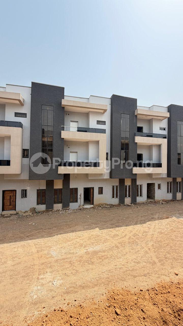 4 bedroom House for sale Wuye Abuja