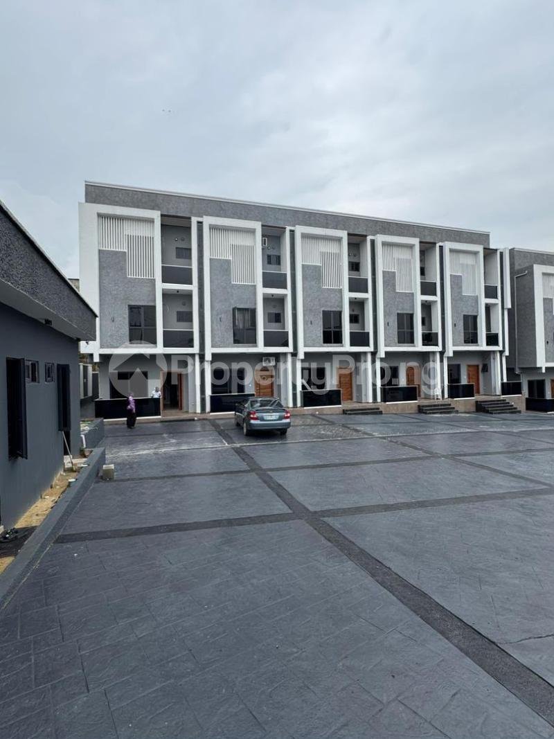 4 bedroom House for rent Magodo Phase 2 Ojodu Lagos